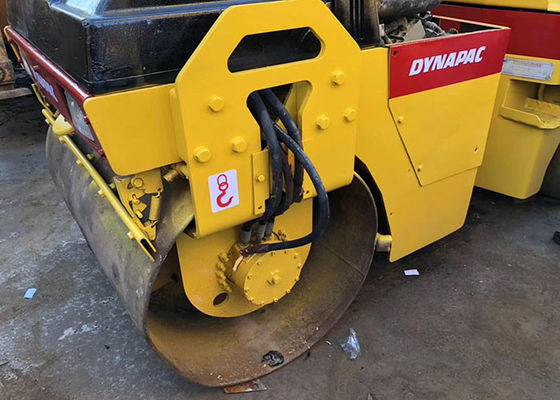 Dynapac CC102 Used Double Drum Roller Compactor with 5.5km/h Travel Speed